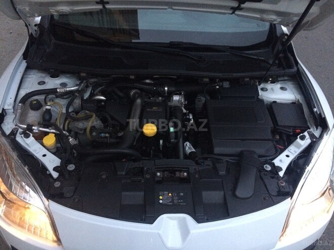 Renault Megane 2011, 166,315 km - 1.6 л - Bakı