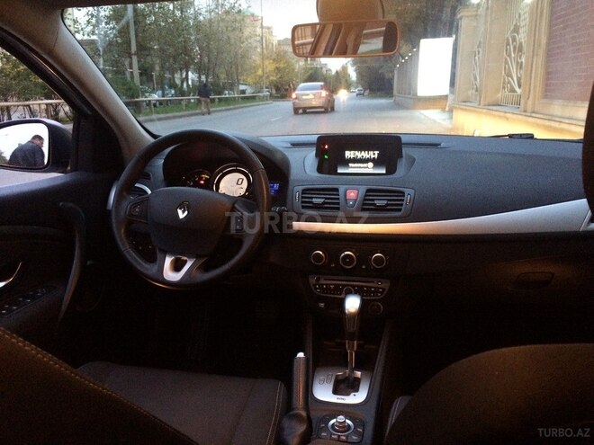 Renault Megane 2011, 166,315 km - 1.6 л - Bakı