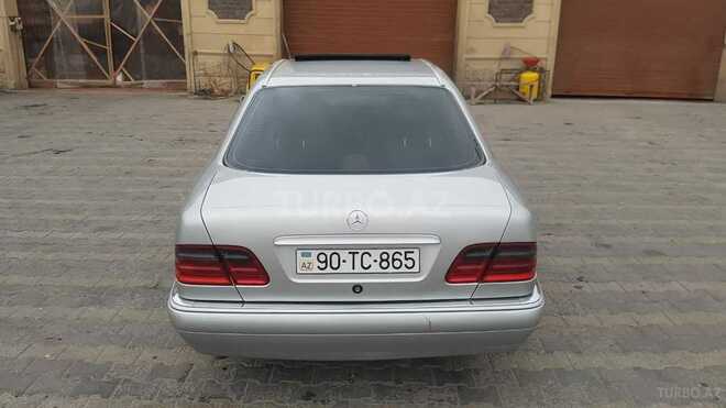 Mercedes E 230 1997, 460,000 km - 2.3 l - Şamaxı