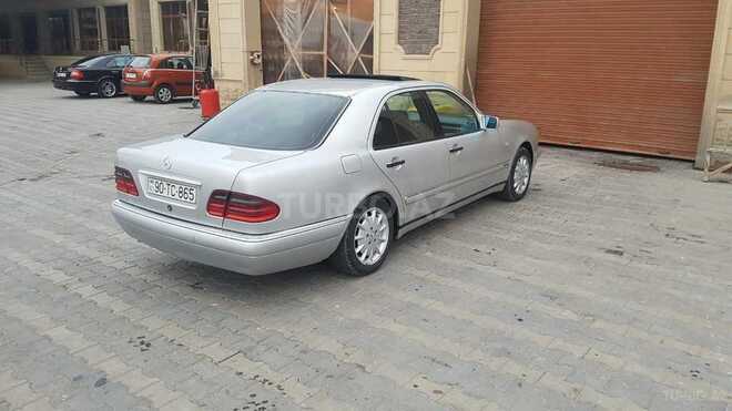 Mercedes E 230 1997, 460,000 km - 2.3 l - Şamaxı