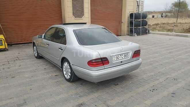 Mercedes E 230 1997, 460,000 km - 2.3 l - Şamaxı