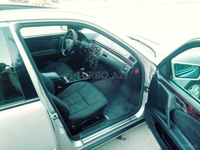 Mercedes E 230 1997, 460,000 km - 2.3 l - Şamaxı