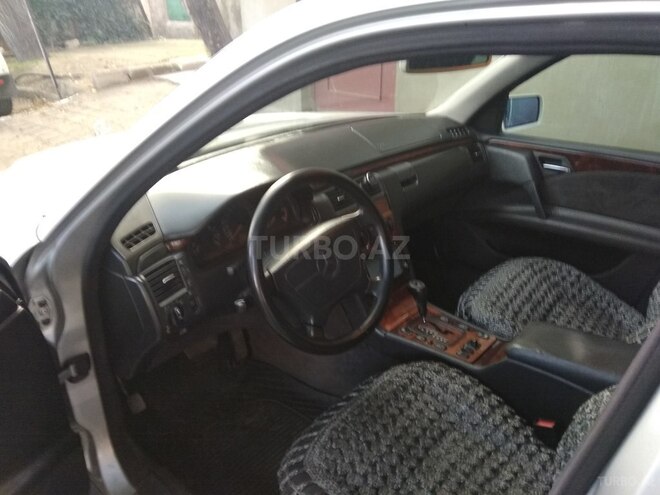 Mercedes E 300 1998, 350,000 km - 3.0 l - Bakı