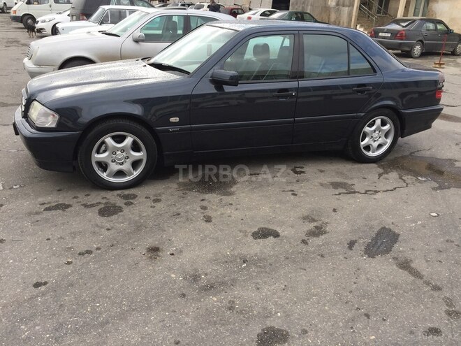 Mercedes C 230 1998, 295,000 km - 2.3 l - Bakı