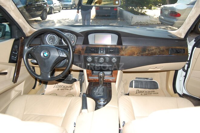 BMW 530 2005, 166,000 km - 3.0 l - Bakı