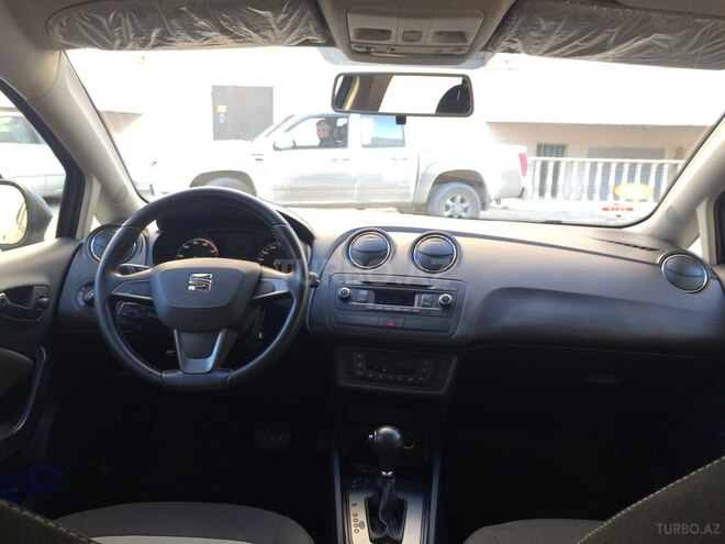 SEAT Ibiza 2015, 58,000 km - 1.6 л - Bakı