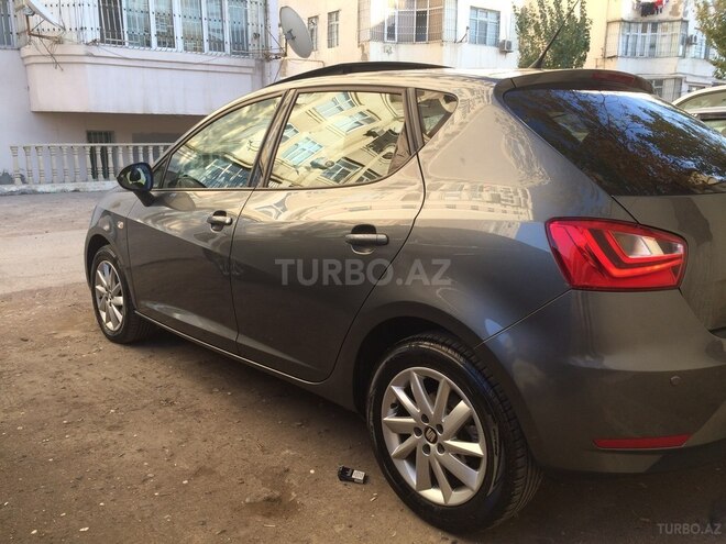SEAT Ibiza 2015, 58,000 km - 1.6 л - Bakı