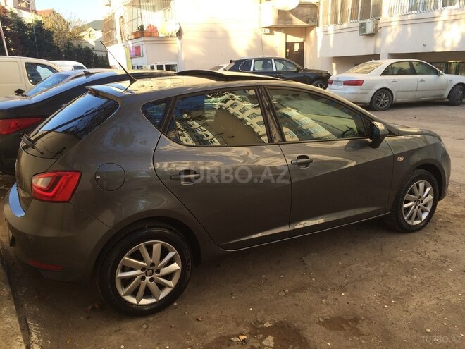 SEAT Ibiza 2015, 58,000 km - 1.6 л - Bakı