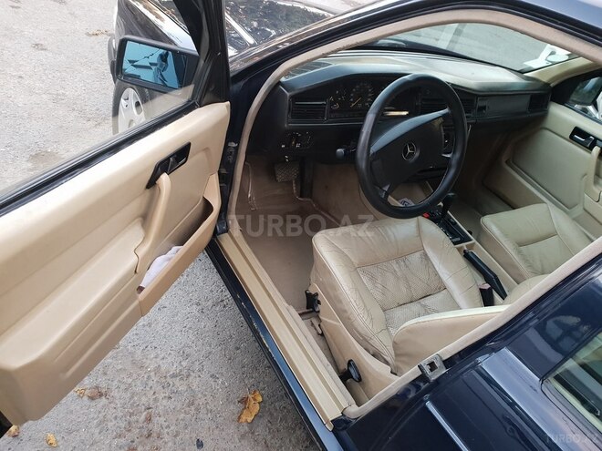 Mercedes 190 1991, 297,597 km - 1.8 l - Sumqayıt