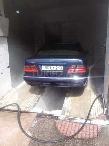 Mercedes E 240 1998, 304,000 km - 2.4 l - Bakı