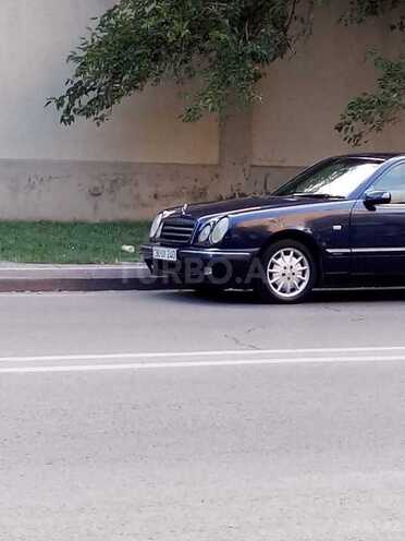 Mercedes E 240 1998, 304,000 km - 2.4 l - Bakı