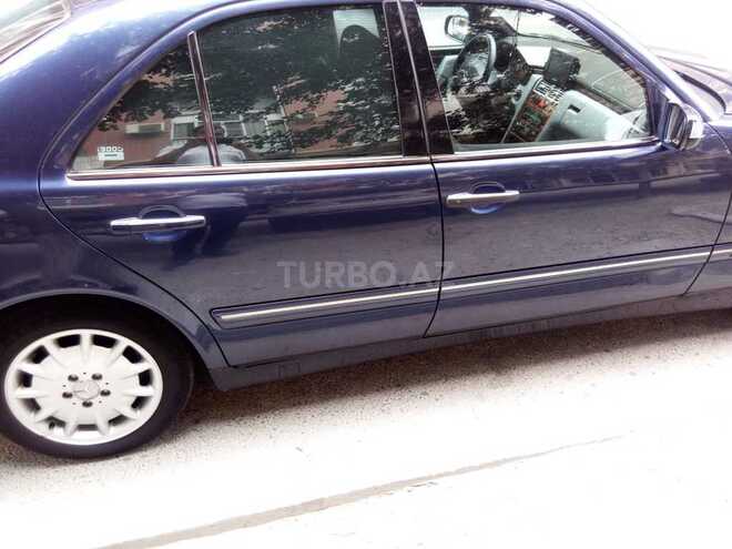 Mercedes E 240 1998, 304,000 km - 2.4 l - Bakı