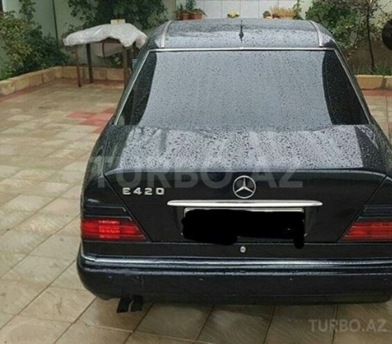 Mercedes E 420 1993, 295,000 km - 4.2 l - Bakı