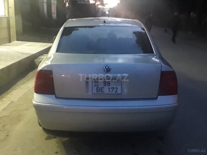 Volkswagen Passat 2000, 160,000 km - 1.8 l - Sumqayıt
