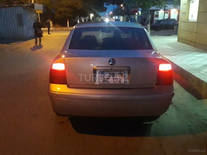 Volkswagen Passat 2000, 160,000 km - 1.8 l - Sumqayıt