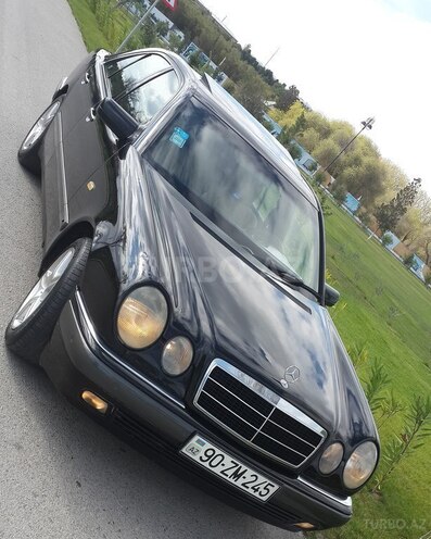 Mercedes E 240 1998, 325,000 km - 2.4 l - Bakı