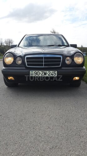 Mercedes E 240 1998, 325,000 km - 2.4 l - Bakı