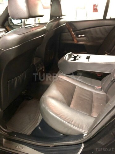 BMW 530 2006, 239,000 km - 3.0 л - Bakı