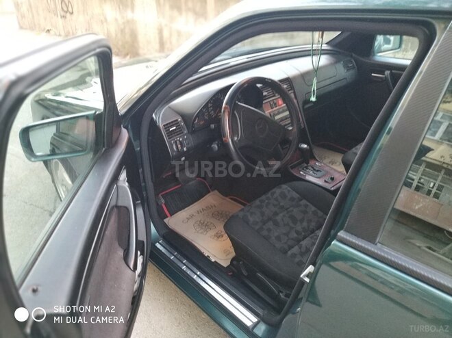 Mercedes C 200 1997, 243,000 km - 2.0 l - Bakı