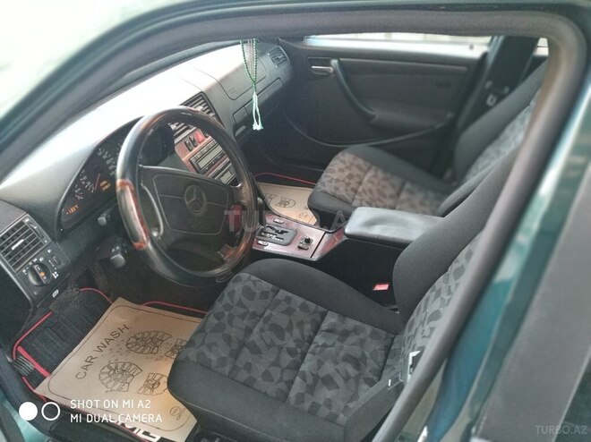 Mercedes C 200 1997, 243,000 km - 2.0 l - Bakı