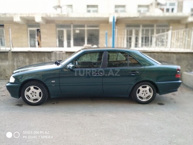 Mercedes C 200 1997, 243,000 km - 2.0 l - Bakı