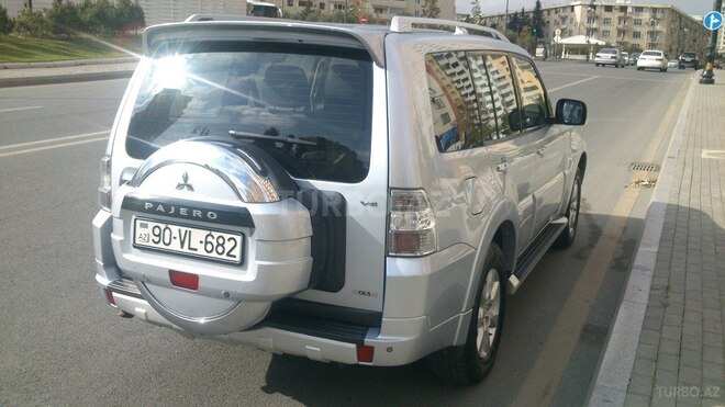 Mitsubishi Pajero 2009, 89,000 km - 3.5 l - Bakı