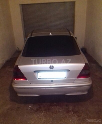 Mercedes C 220 1998, 367,367 km - 2.2 л - Bakı