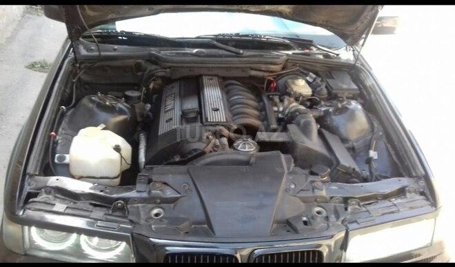 BMW 320 1997, 253,000 km - 2.0 l - Bakı