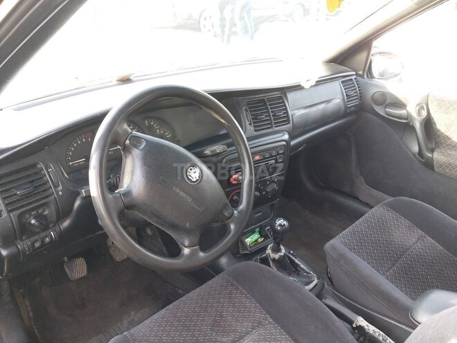 Opel Vectra 1997, 224,000 km - 1.6 l - Gəncə