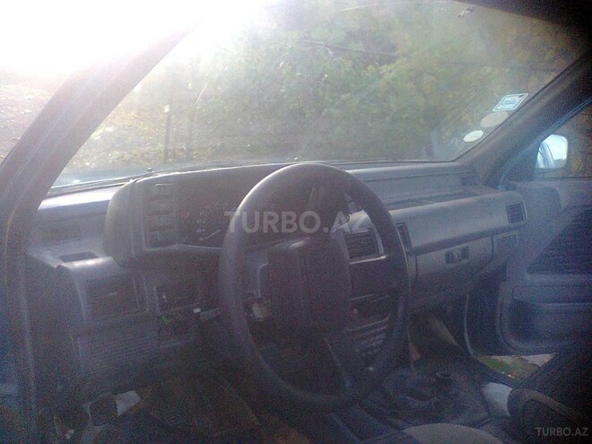 Opel Frontera 1993, 230,000 km - 2.4 l - İsmayıllı