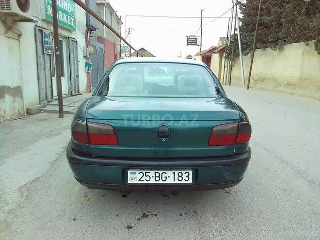 Opel Omega 1996, 243,650 km - 2.0 л - Bakı