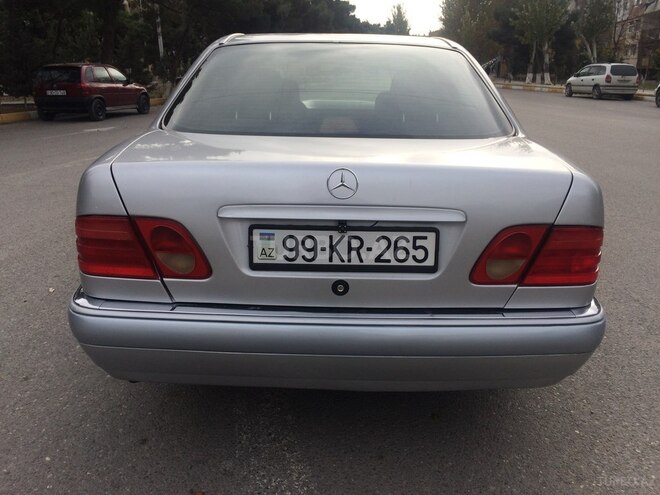 Mercedes E 230 1996, 277,041 km - 2.3 l - Sumqayıt