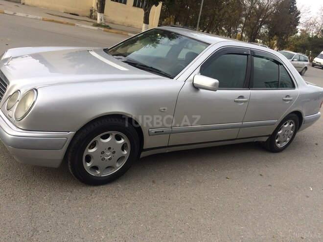 Mercedes E 230 1996, 277,041 km - 2.3 l - Sumqayıt