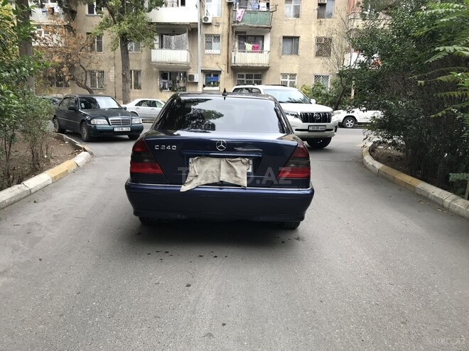 Mercedes C 240 1997, 285,500 km - 2.4 l - Bakı