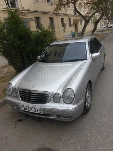 Mercedes E 240 2002, 222,000 km - 2.6 l - Sumqayıt