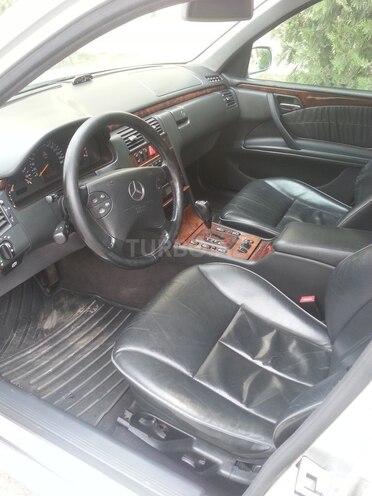 Mercedes E 240 2002, 222,000 km - 2.6 l - Sumqayıt