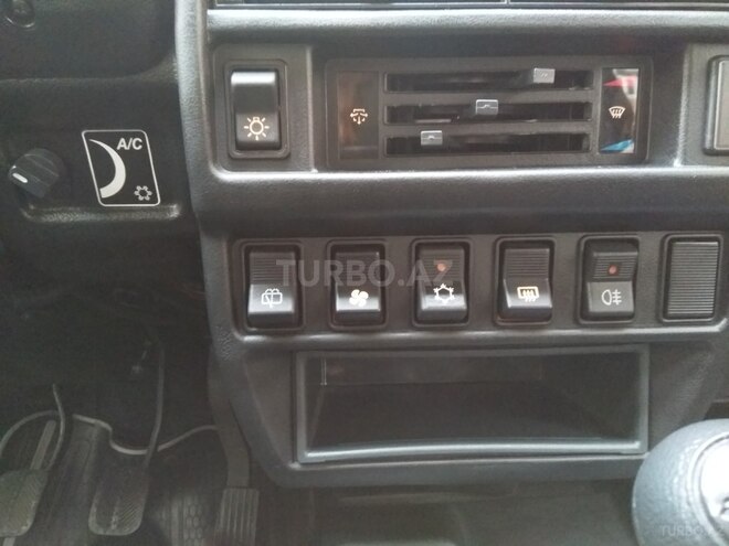 LADA (VAZ) Niva 2016, 1,200 km - 1.7 л - Bakı