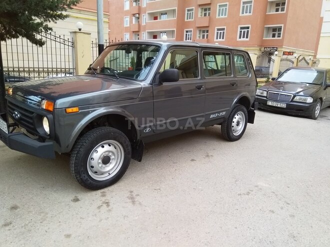 LADA (VAZ) Niva 2016, 1,200 km - 1.7 л - Bakı