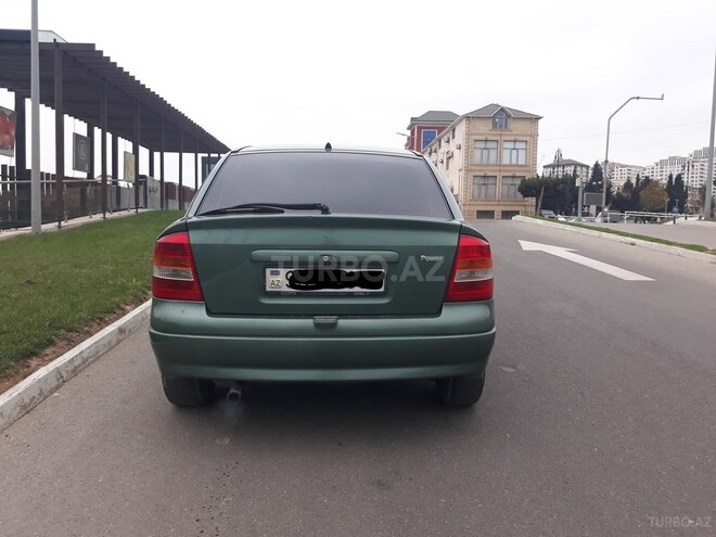 Opel Astra 2000, 270,000 km - 1.6 l - Bakı