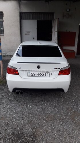 BMW 525 2005, 260,000 km - 0.3 l - Bakı