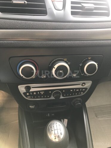Renault Megane 2010, 211,000 km - 1.5 l - Bakı
