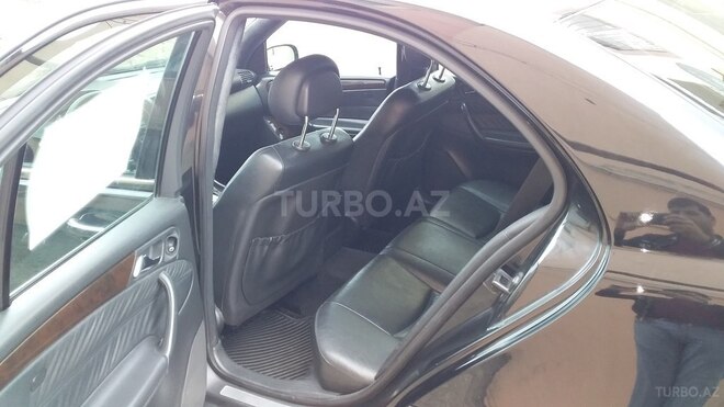 Mercedes C 240 2001, 275,600 km - 2.4 l - Bakı
