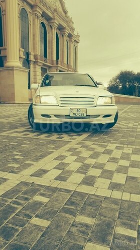 Mercedes C 230 1999, 1,910,000 km - 2.3 l - Bakı