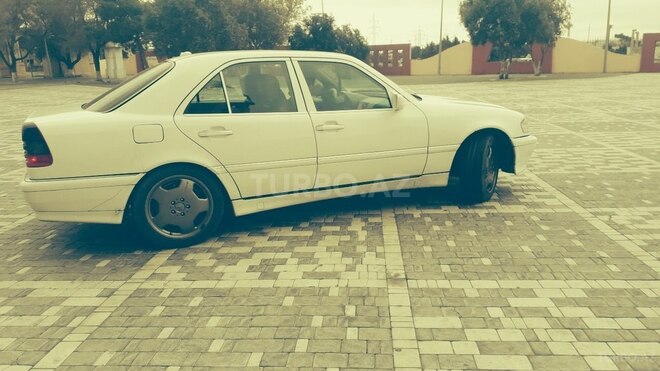 Mercedes C 230 1999, 1,910,000 km - 2.3 l - Bakı
