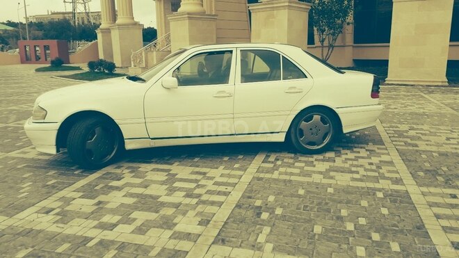 Mercedes C 230 1999, 1,910,000 km - 2.3 l - Bakı