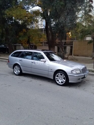 Mercedes C 180 2000, 267,000 km - 1.8 l - Bakı
