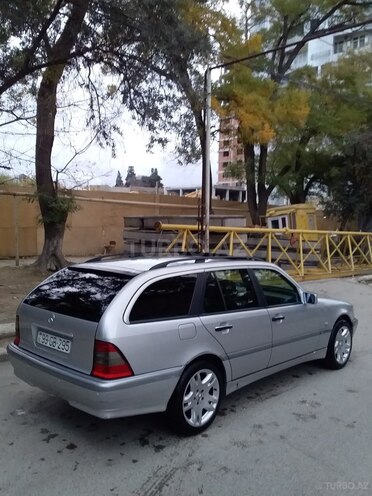 Mercedes C 180 2000, 267,000 km - 1.8 l - Bakı
