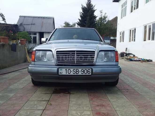 Mercedes E 250 1993, 264,630 km - 2.5 л - Masallı