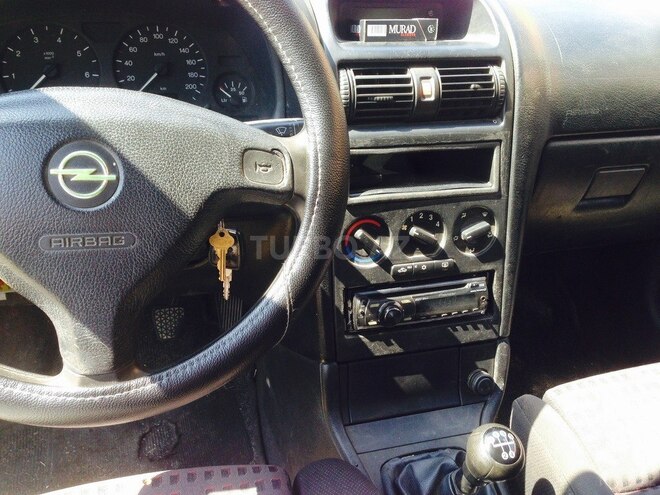 Opel Astra 1998, 300,000 km - 1.6 l - Bakı