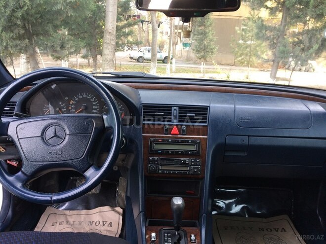 Mercedes C 200 1997, 350,000 km - 2.0 l - Sumqayıt